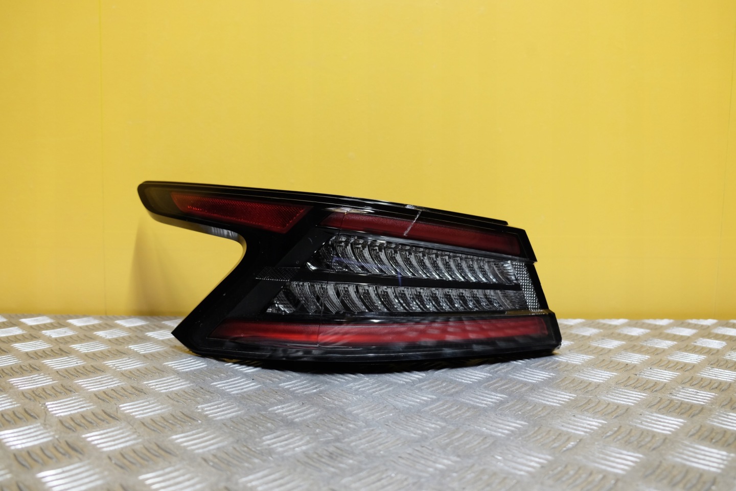 Nissan Maxima A32 Rückleuchte Rearlamp - Thumbnail 1