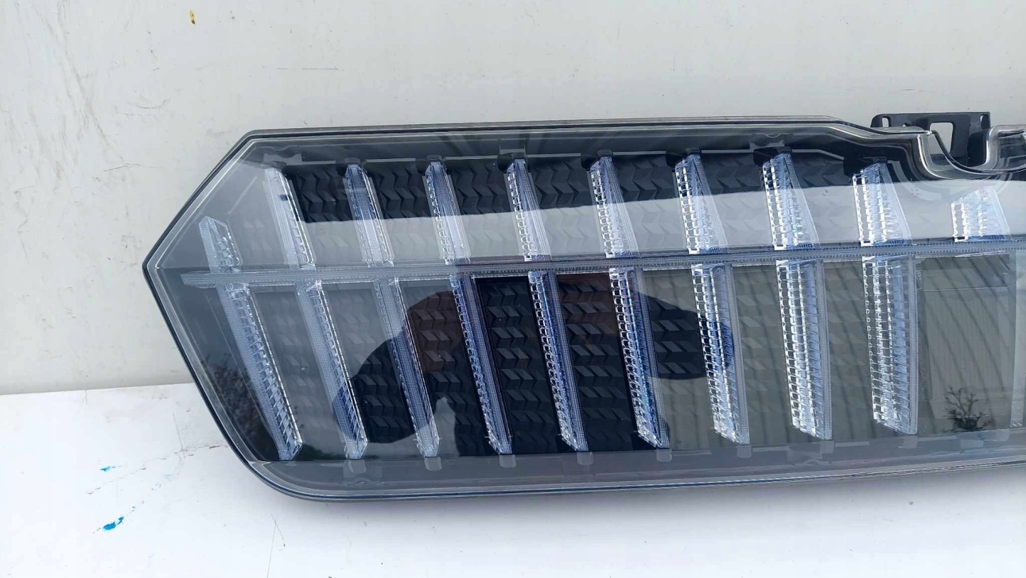Skoda Enyaq 5LA Kühlergrill FRONTGRILL Kühlergitter 5LA941107A - Thumbnail 2