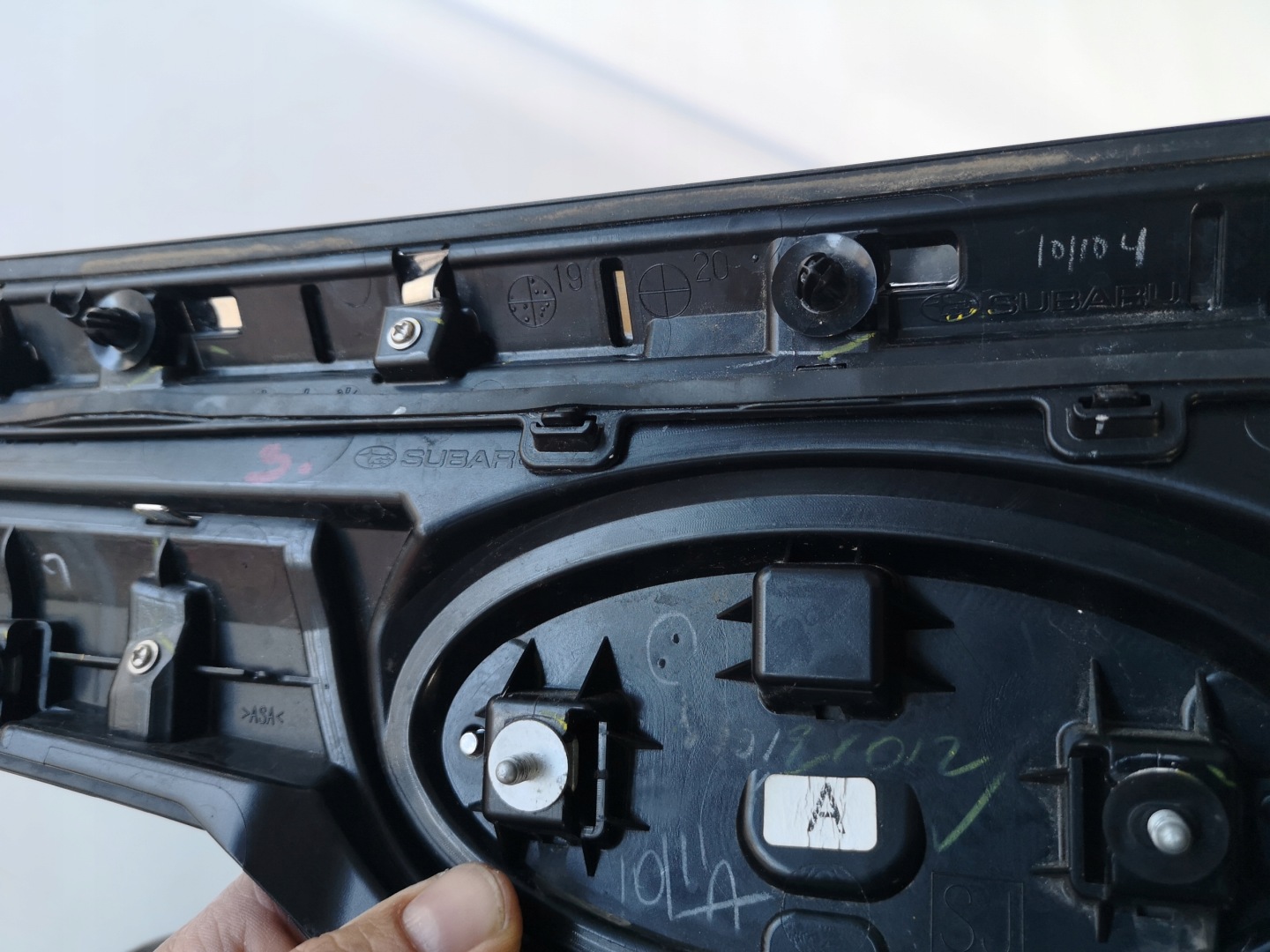 Subaru Forester SF Kühlergrill FRONTGRILL Kühlergitter - Thumbnail 10
