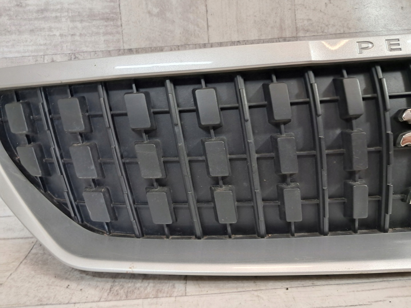 Peugeot Expert B* Kühlergrill FRONTGRILL Kühlergitter 9811710477 - Thumbnail 5