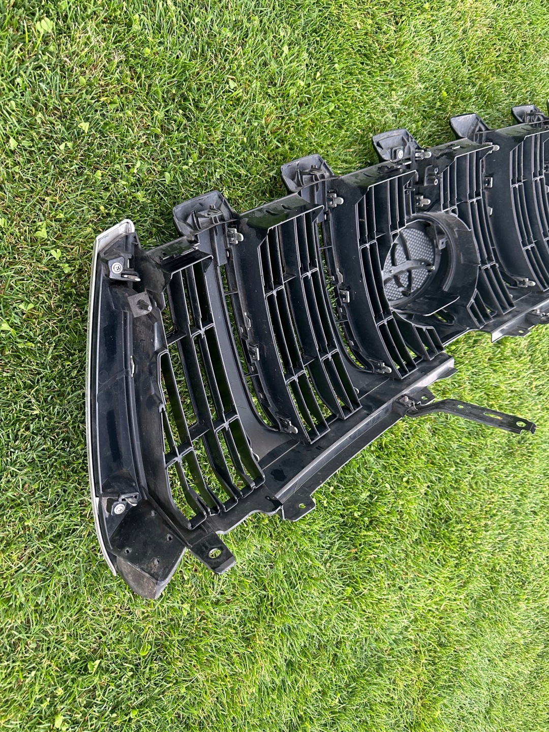 Toyota Land Cruiser J8/J10/J20 J8 Kühlergrill FRONTGRILL Kühlergitter 5311160A61 - Thumbnail 10