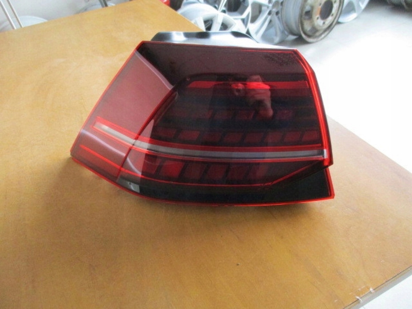 VW Golf V Rückleuchte 5G0945207G Rearlamp - Thumbnail 3