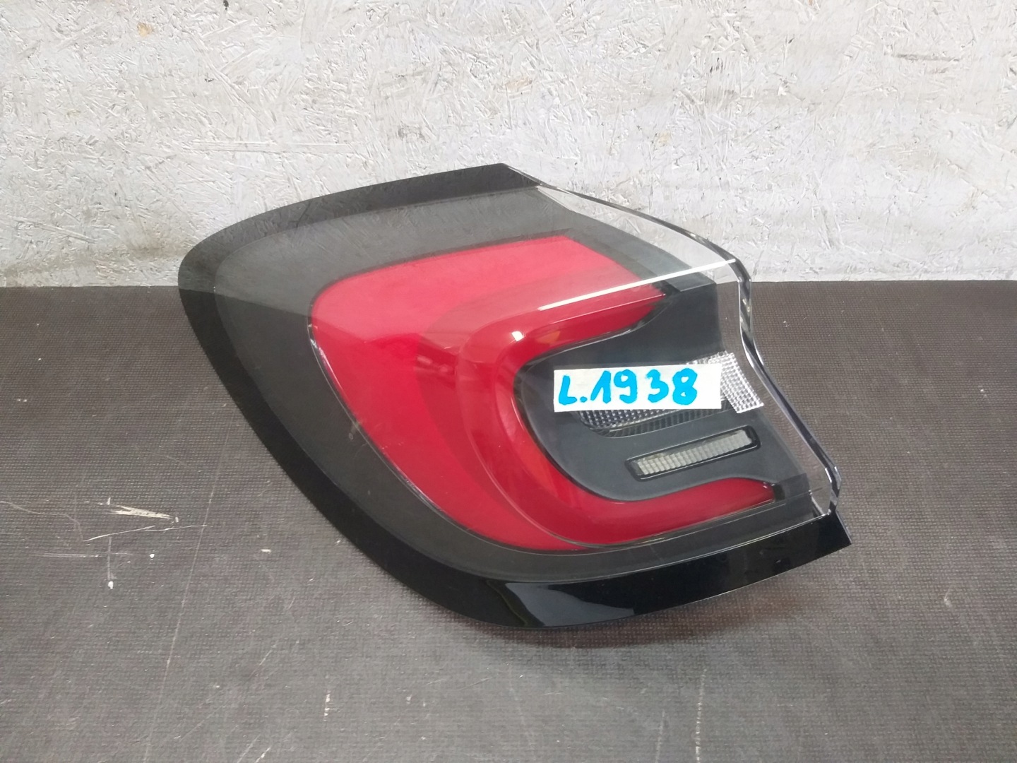 Ford Puma II Mk2 Rückleuchte L1TB13405AC Rearlamp - Thumbnail 1