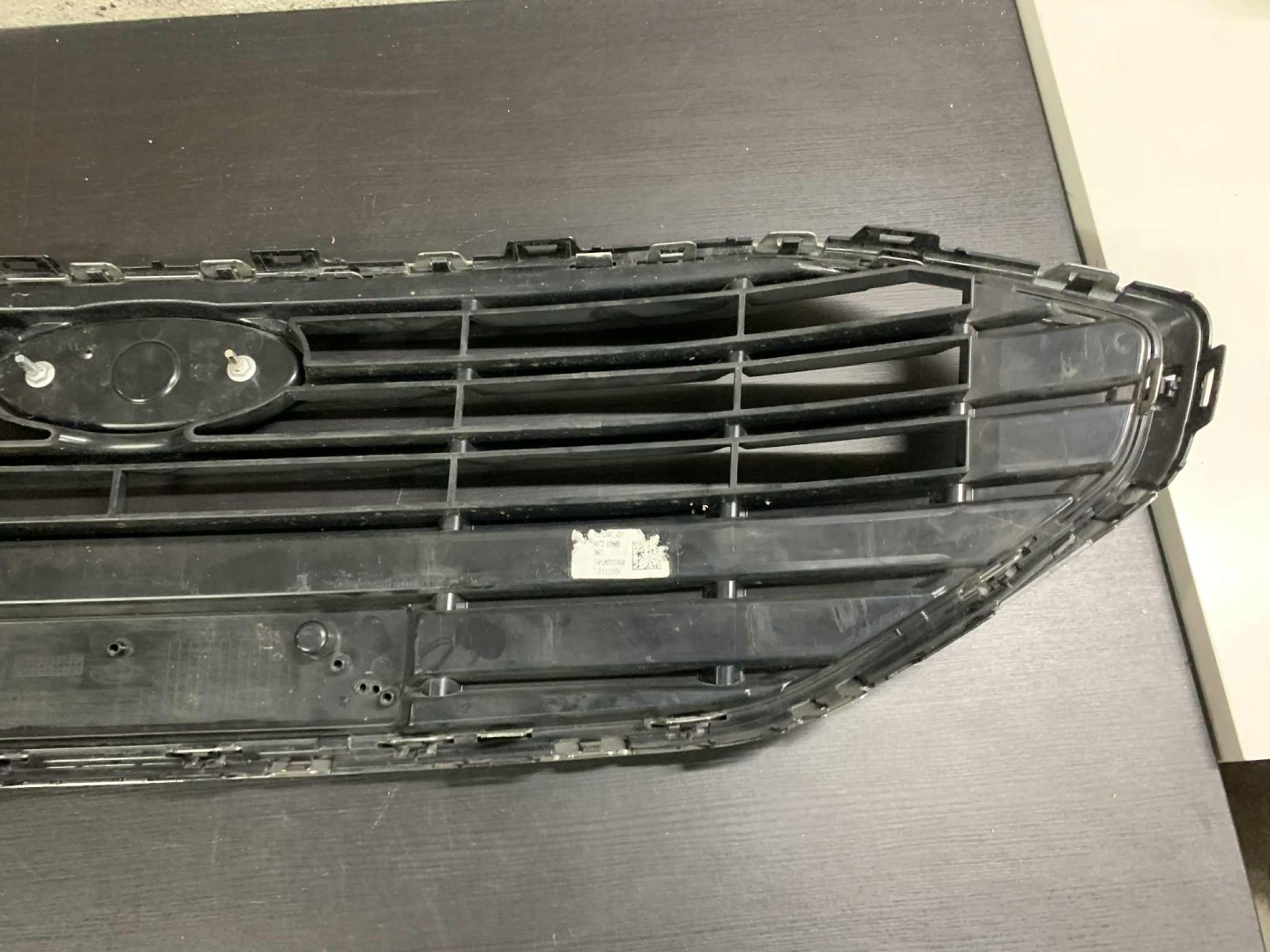 Ford Fiesta VIII Mk8 Kühlergrill FRONTGRILL Kühlergitter NX7B8200ABE - Thumbnail 10