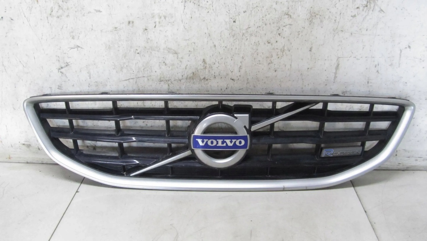 Volvo S40/S50/V40/V50 V40 Kühlergrill FRONTGRILL Kühlergitter 31353120 - Thumbnail 1