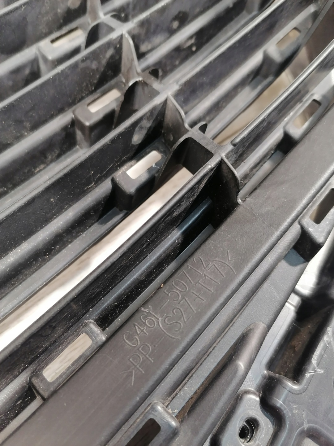 Mazda 6 GJ Kühlergrill FRONTGRILL Kühlergitter G46L50712 - Thumbnail 11