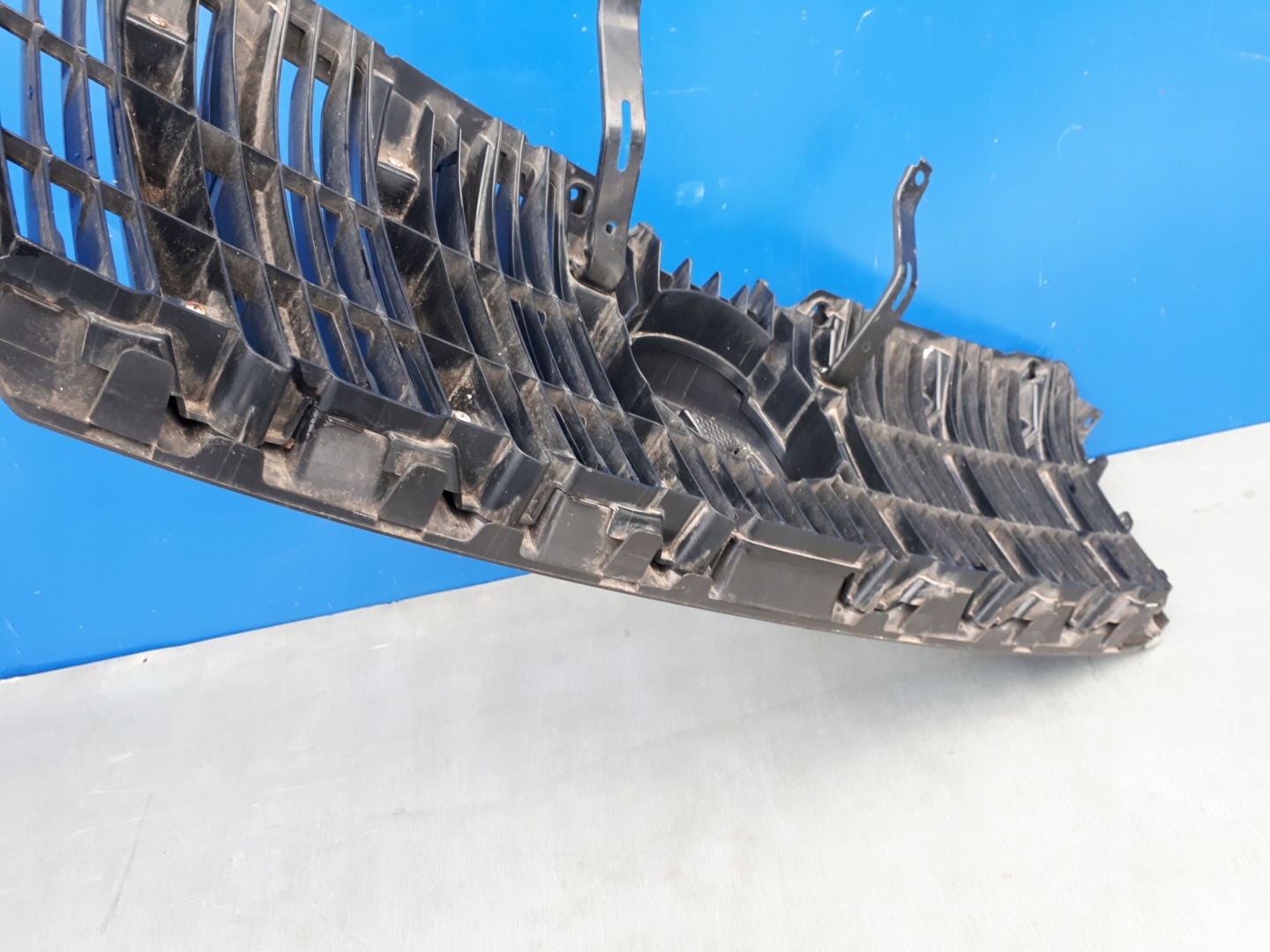 Toyota Land Cruiser J8/J10/J20 J8 Kühlergrill FRONTGRILL Kühlergitter 5310160660 - Thumbnail 11