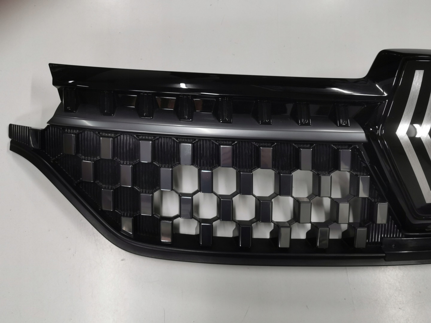 Renault Austral RHN Kühlergrill FRONTGRILL Kühlergitter 622563643R - Thumbnail 2