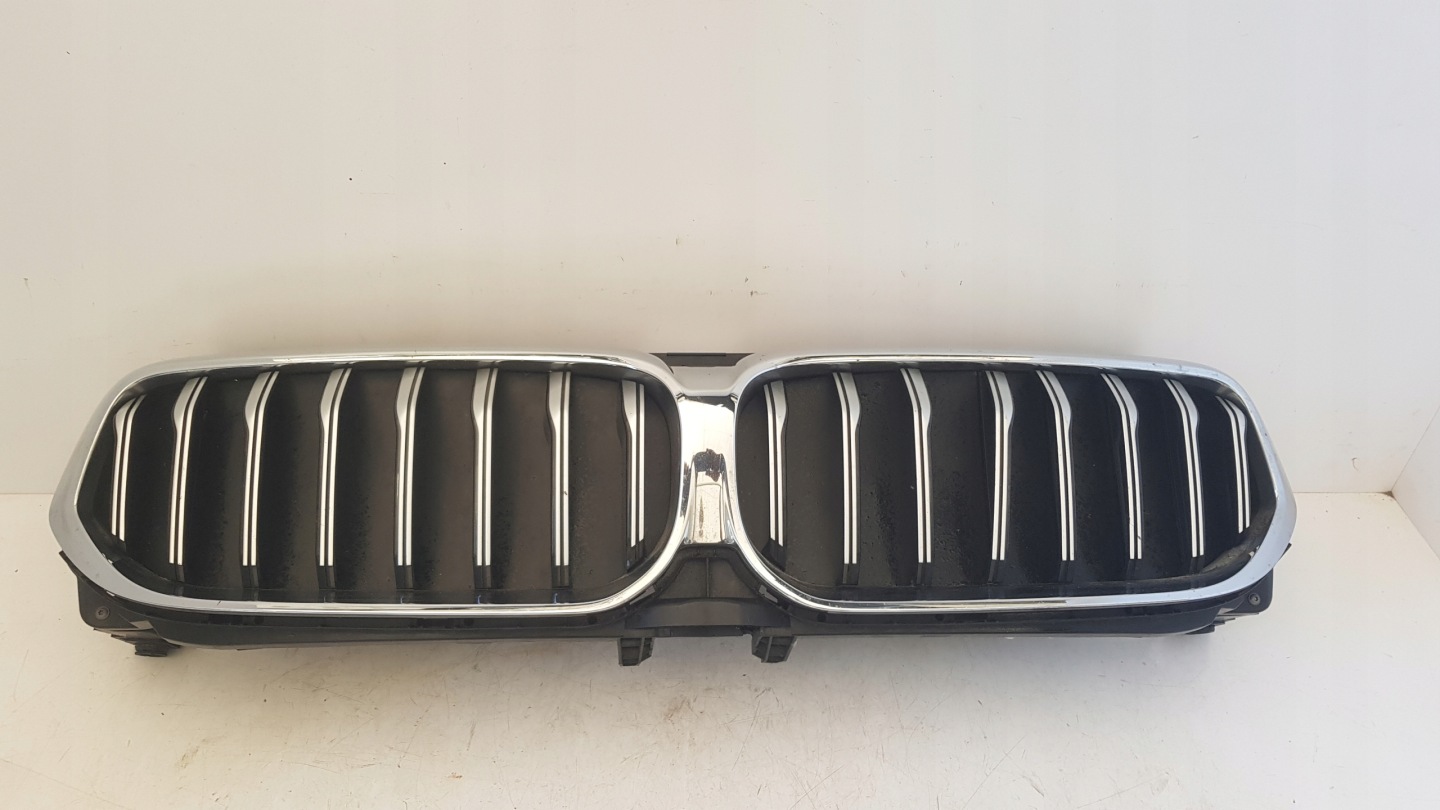 BMW 5 G31 Kühlergrill FRONTGRILL Kühlergitter 5A218F3 - Thumbnail 1
