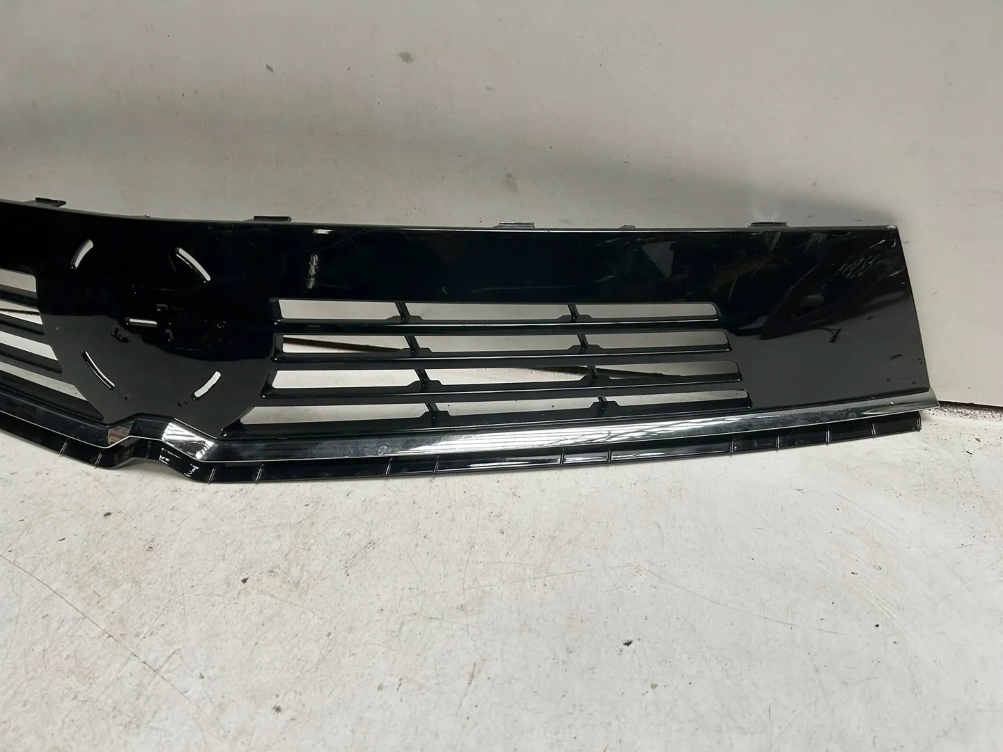 Opel Astra Kühlergrill FRONTGRILL Kühlergitter 98396400 - Thumbnail 4