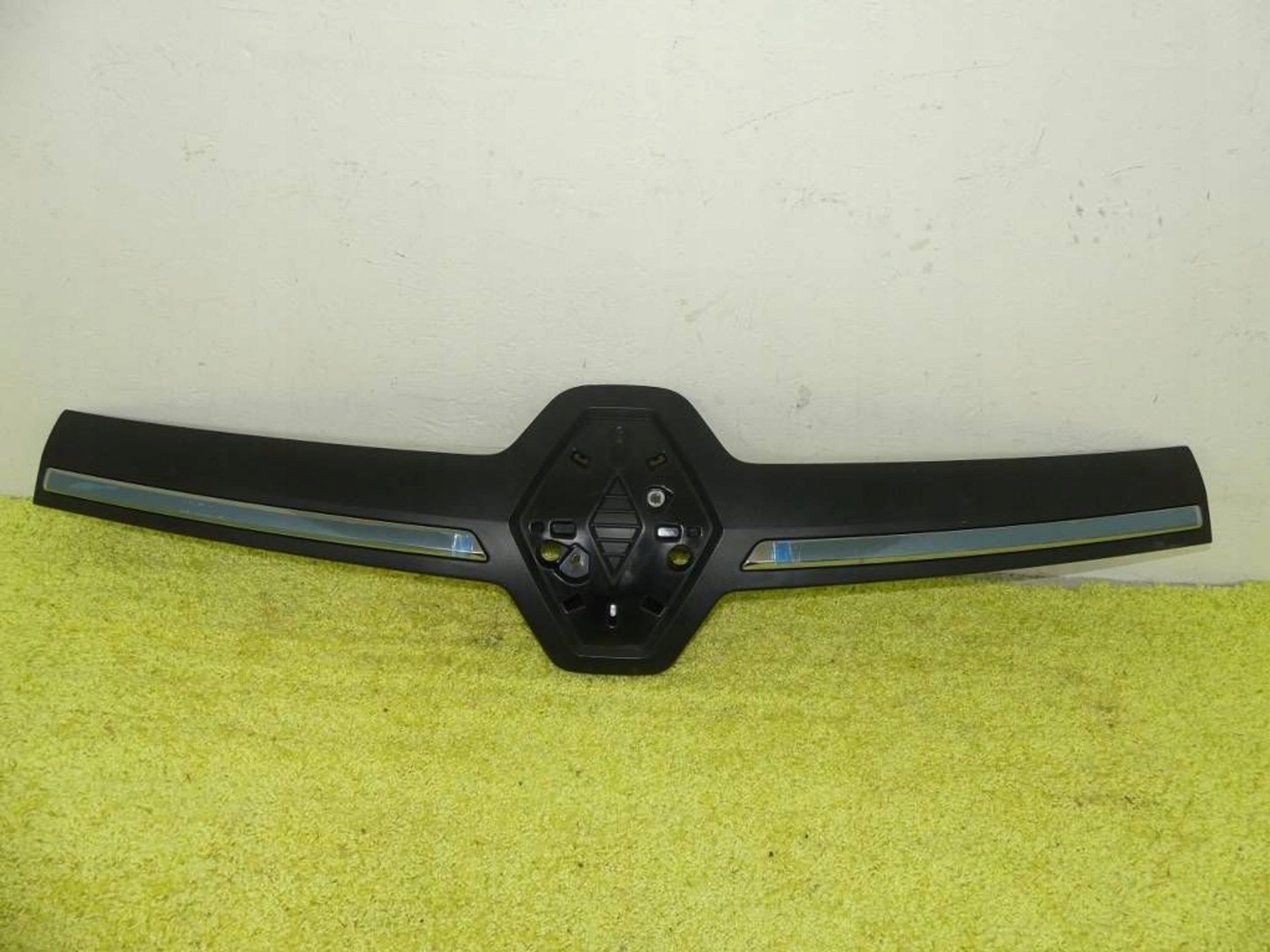 Renault Trafic L Kühlergrill FRONTGRILL Kühlergitter 628951918R - Thumbnail 1