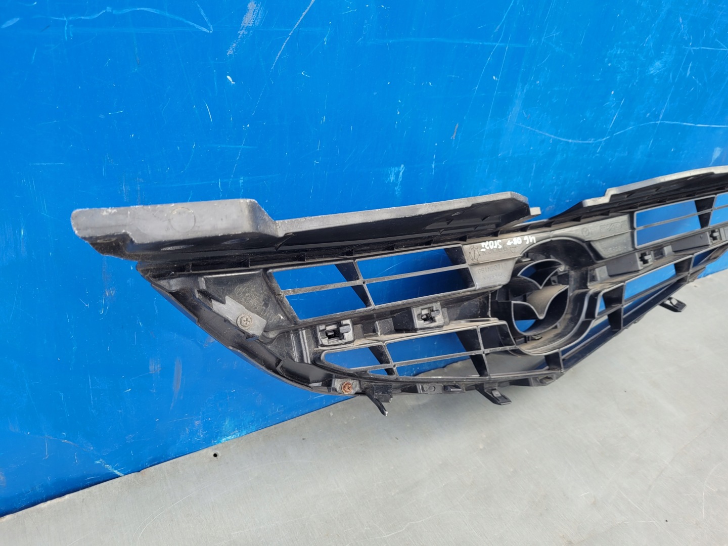 Mazda 6 2 DY Kühlergrill FRONTGRILL Kühlergitter GS1M50712 - Thumbnail 9
