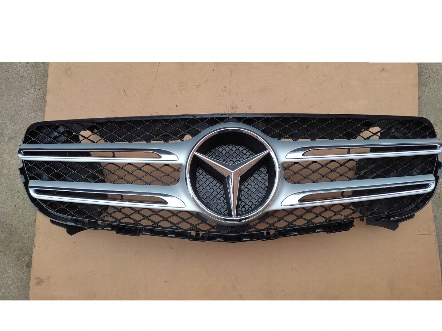 Mercedes-Benz GLC W253 Kühlergrill FRONTGRILL Kühlergitter A2538806676 - Thumbnail 1