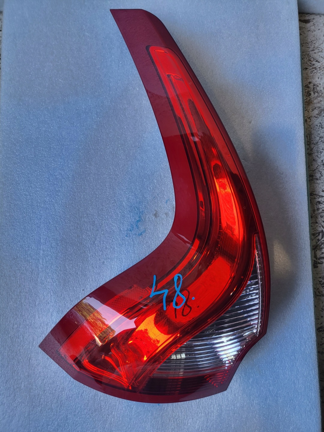 Volvo XC60 Rückleuchte 31323034 Rearlamp - Thumbnail 1