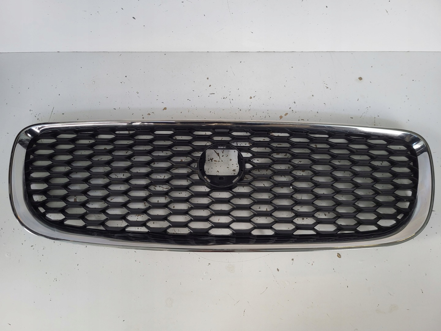 Jaguar E-Pace X540 Kühlergrill FRONTGRILL Kühlergitter - Thumbnail 1