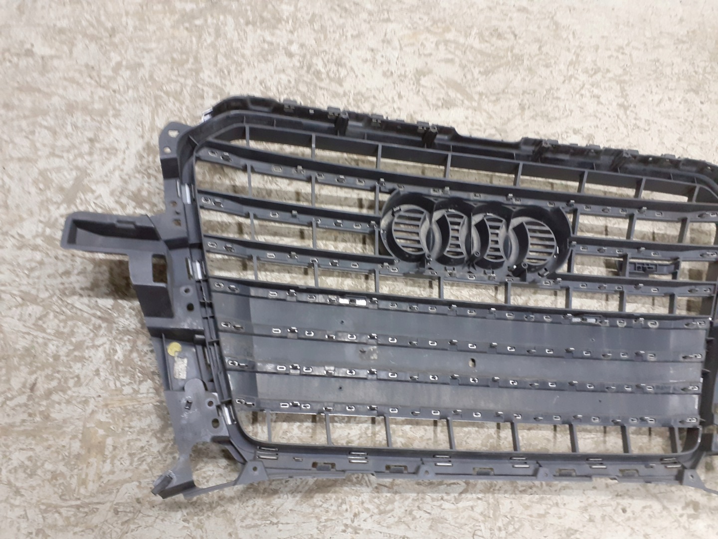 Audi 8R0 Kühlergrill FRONTGRILL Kühlergitter 8R0853651AD - Thumbnail 7