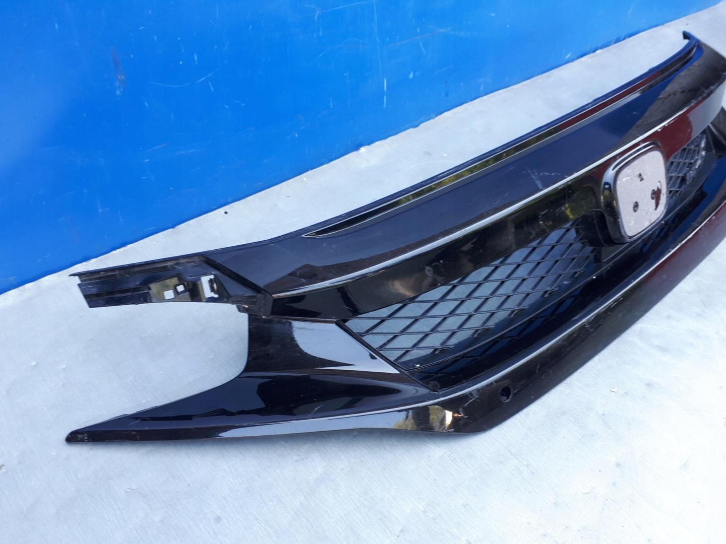 Honda Civic X FC Kühlergrill FRONTGRILL Kühlergitter 71120TGHA5XXM1 - Thumbnail 2
