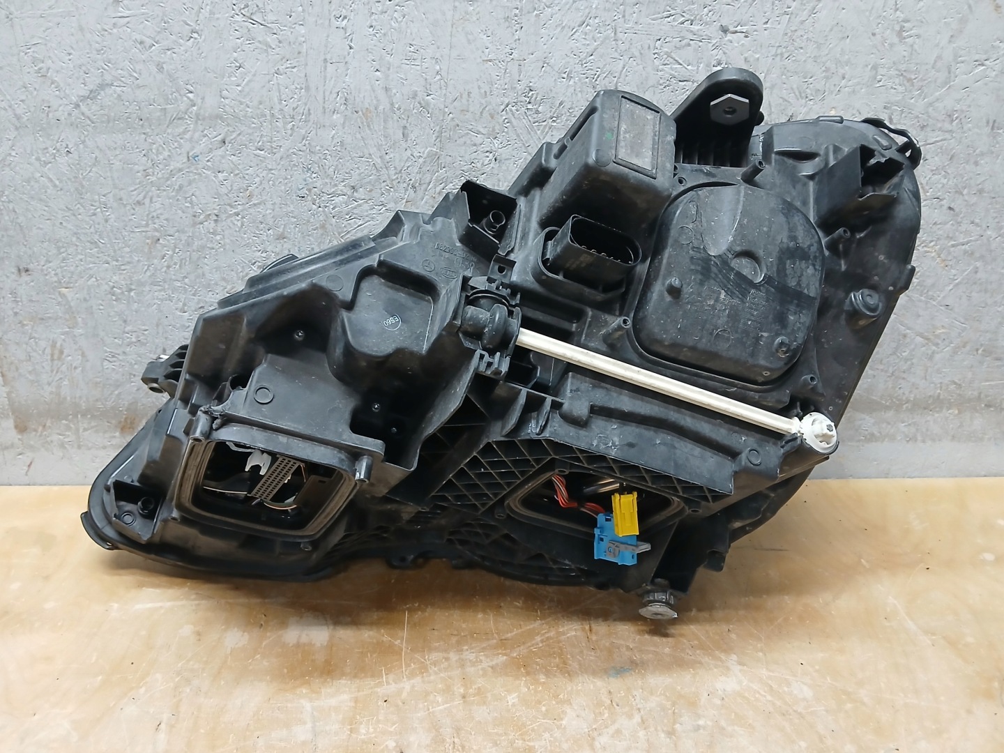 Frontscheinwerfer Mercedes-Benz E-Klasse W212 A2129063203 ILS Rechts Headlight - Thumbnail 11