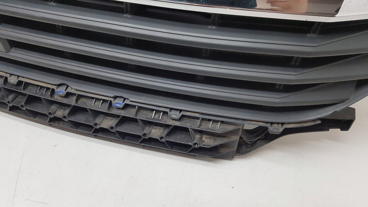 VW Transporter T6 Kühlergrill FRONTGRILL Kühlergitter - Thumbnail 6