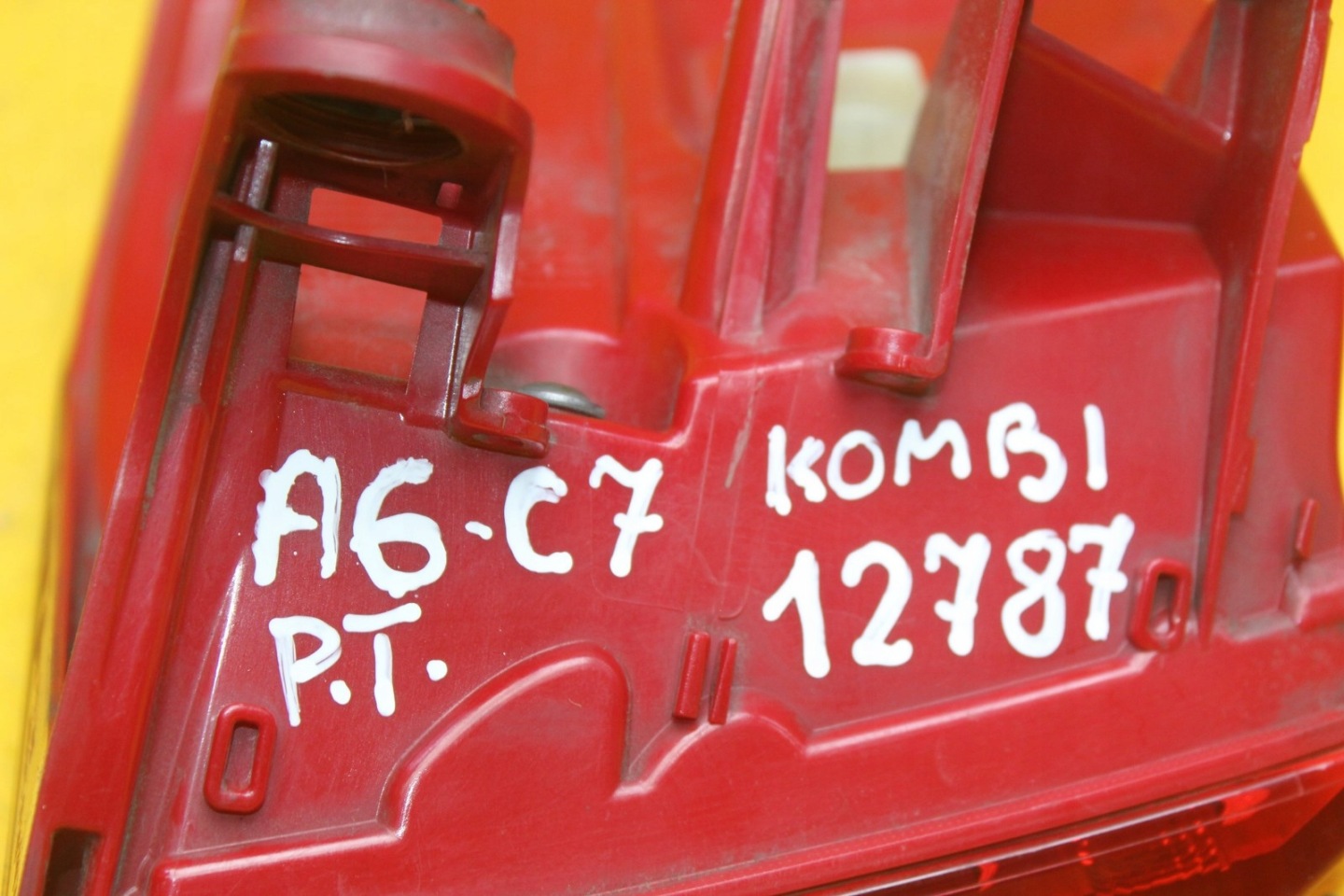 Audi A6 Rückleuchte 4G9945096B Rearlamp - Thumbnail 9