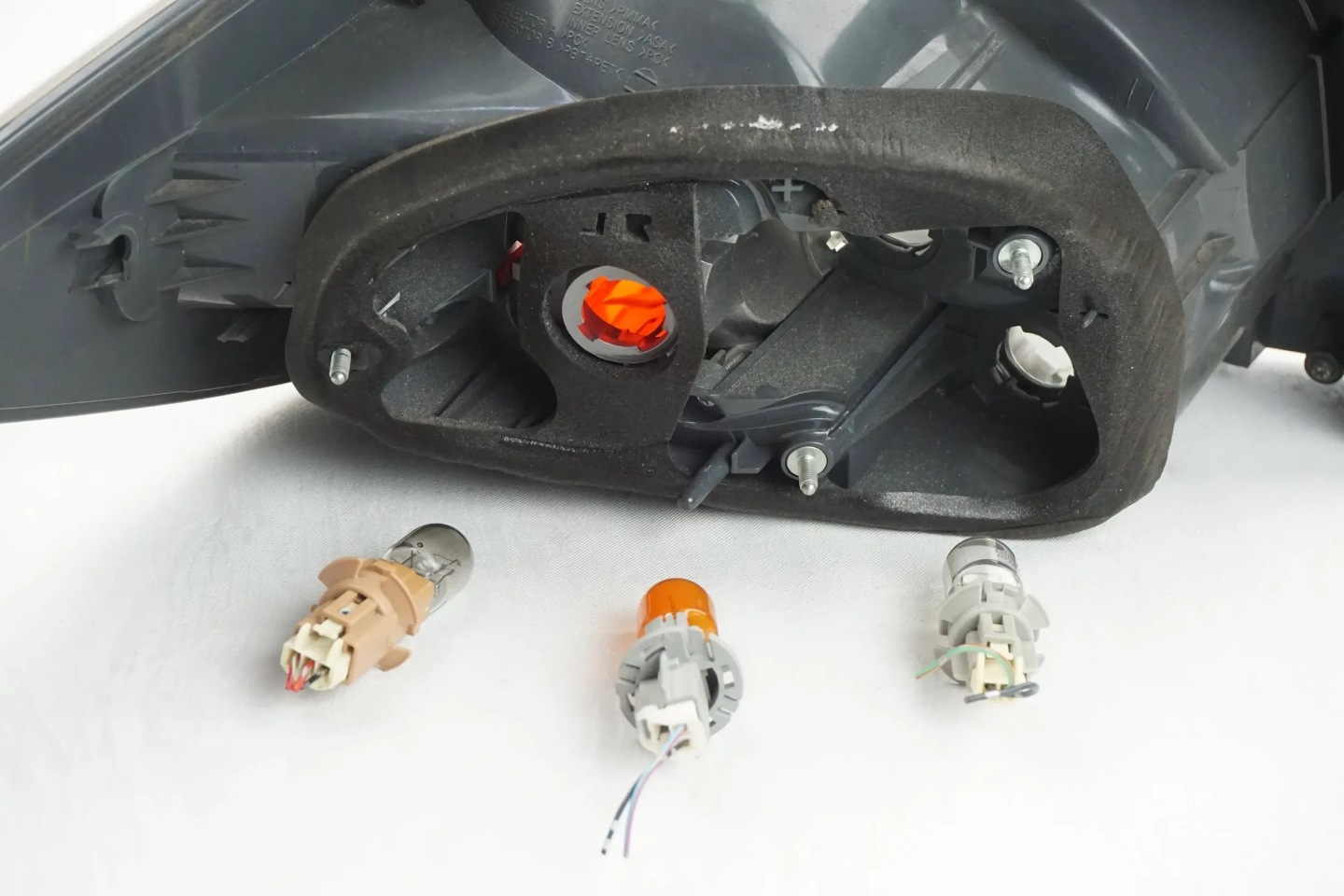 Mazda CX-7 Rückleuchte EG2151150R Rearlamp - Thumbnail 9