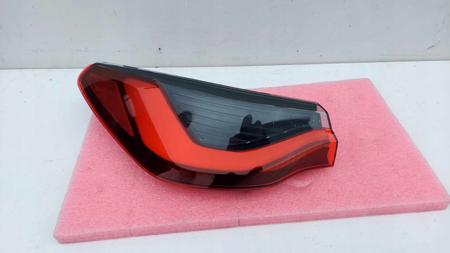 BMW 4 G83 Rückleuchte 7477603 Rearlamp - Thumbnail 1