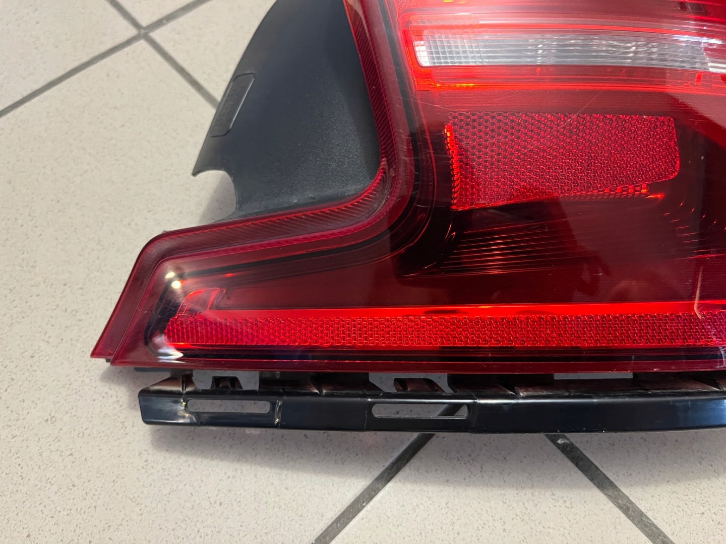 Volvo S90/V90 S90 Rückleuchte 31698713 Rearlamp - Thumbnail 3