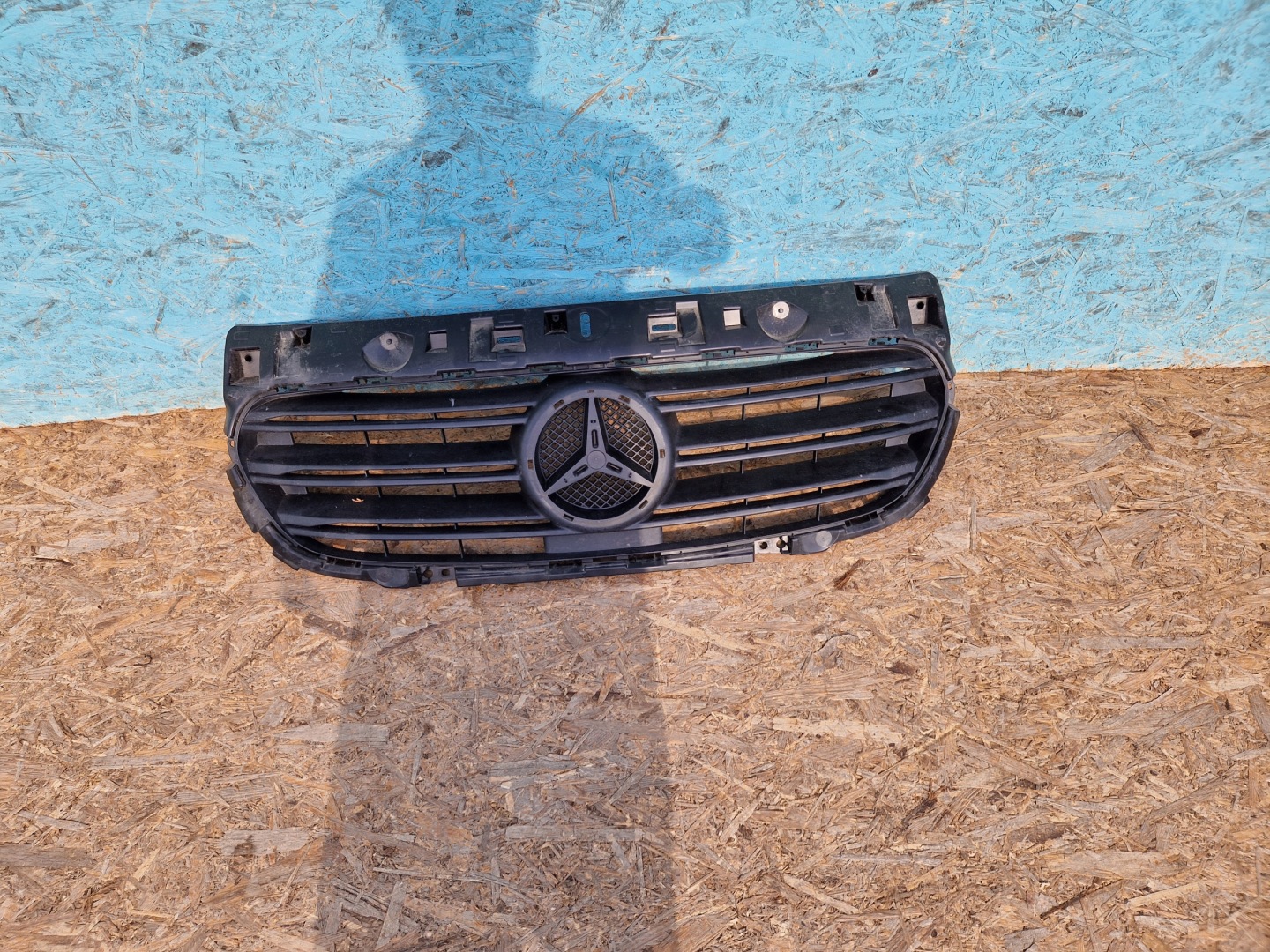 Mercedes-Benz Citan W420 Kühlergrill FRONTGRILL Kühlergitter A4205030000 - Thumbnail 1