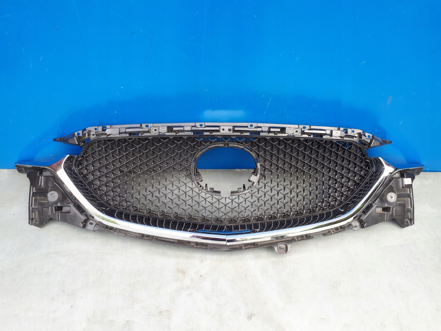 Mazda CX-5 KF Kühlergrill FRONTGRILL Kühlergitter KB8B50712 - Thumbnail 1