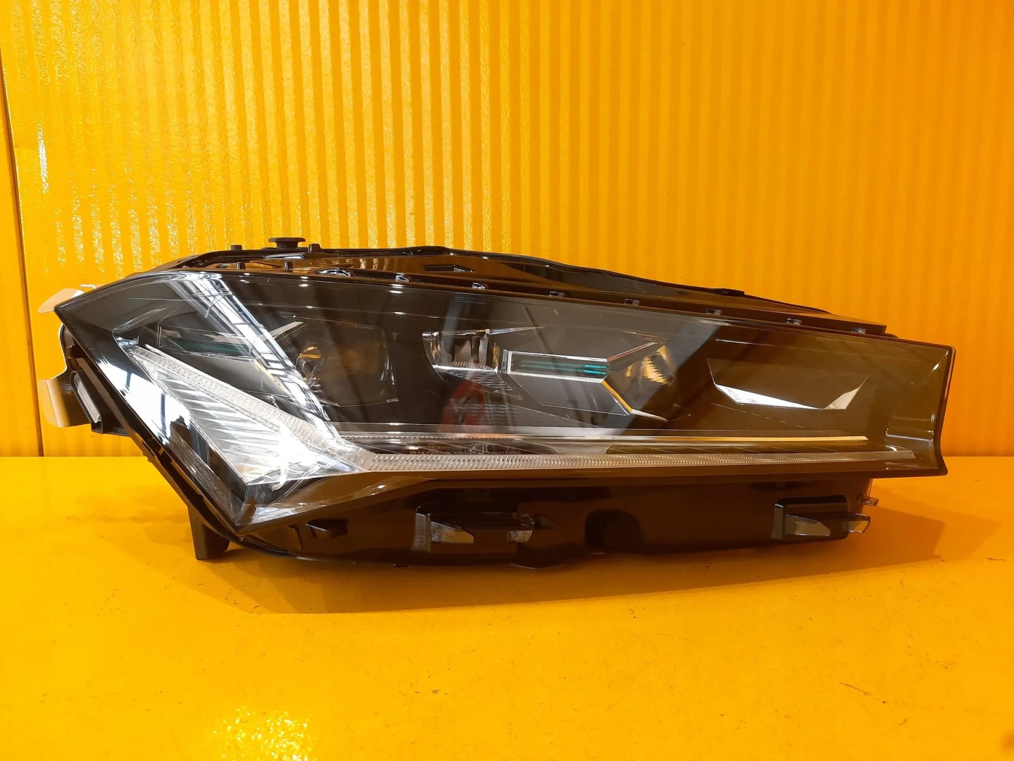 Frontscheinwerfer Skoda Superb 3U 3P1941016A LED Rechts Scheinwerfer Headlight - Thumbnail 1