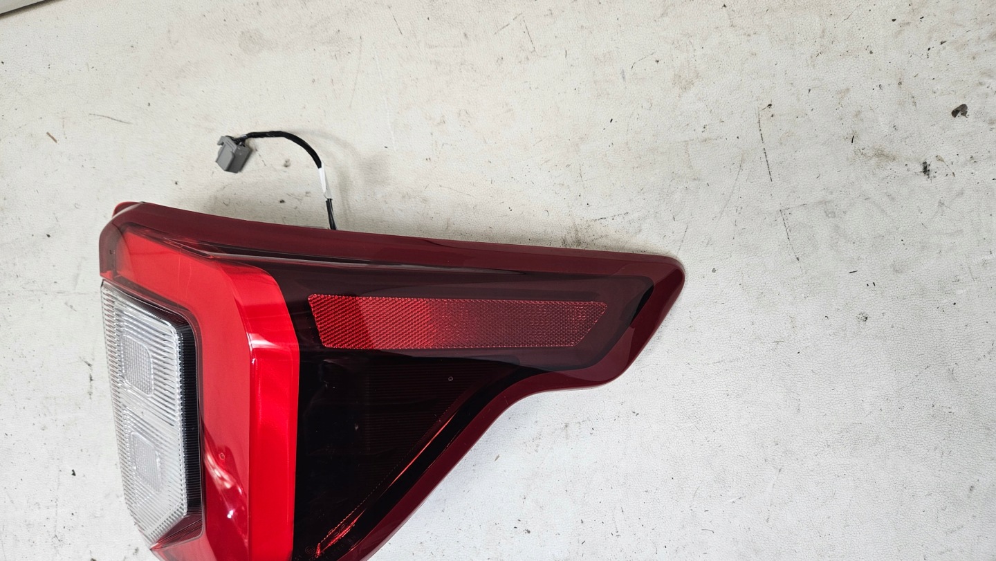 Ford Explorer Rückleuchte LB5B13404CF Rearlamp - Thumbnail 4