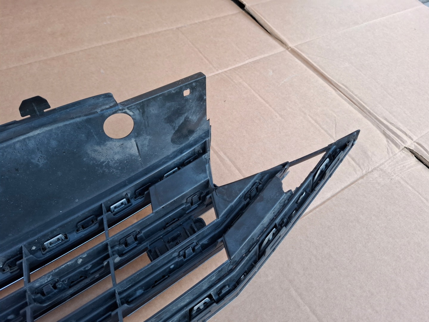 VW Passat B8 Kühlergrill FRONTGRILL Kühlergitter - Thumbnail 9