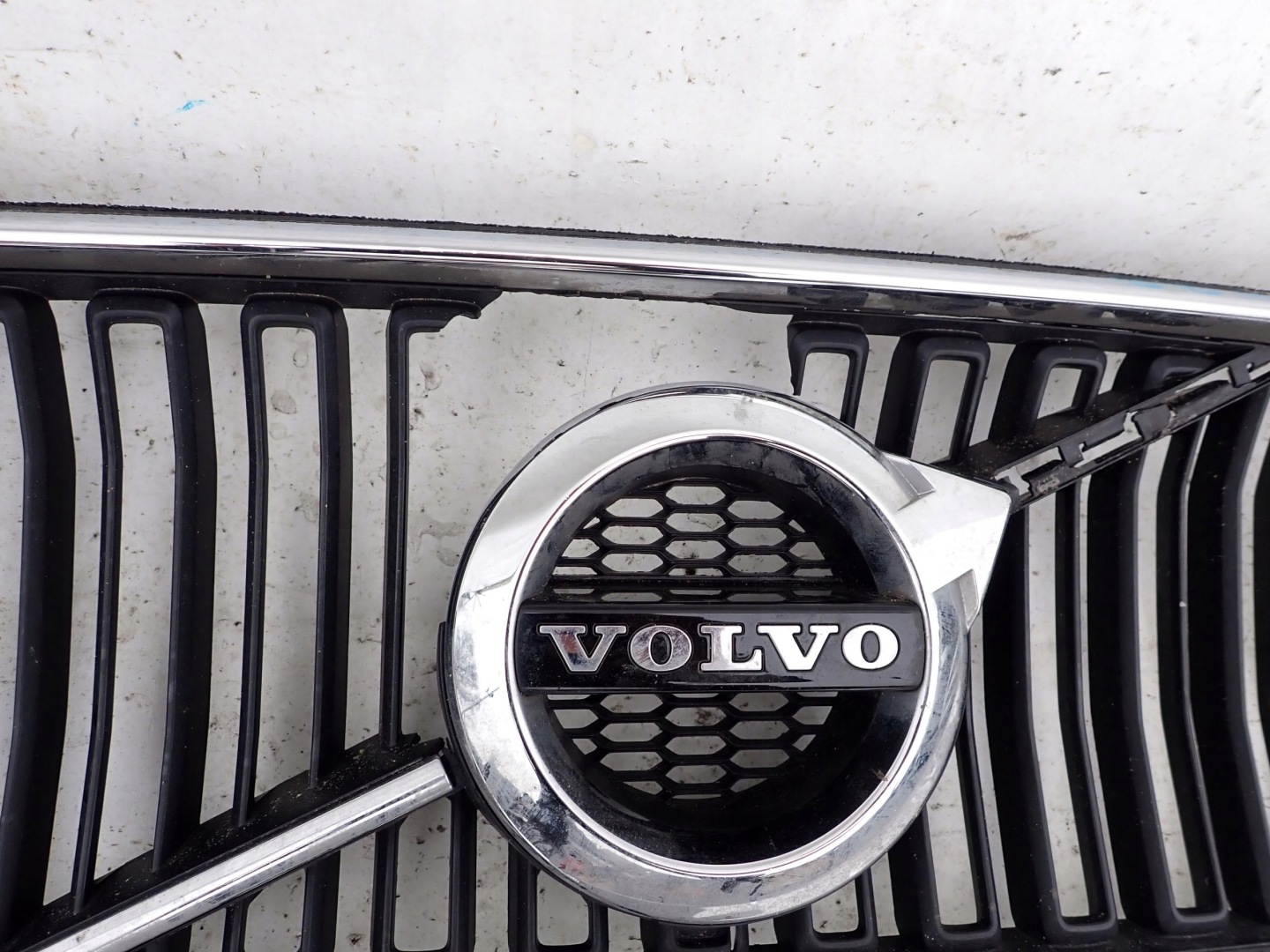Volvo S60/V60 V60 Kühlergrill FRONTGRILL Kühlergitter 32132224 - Thumbnail 4