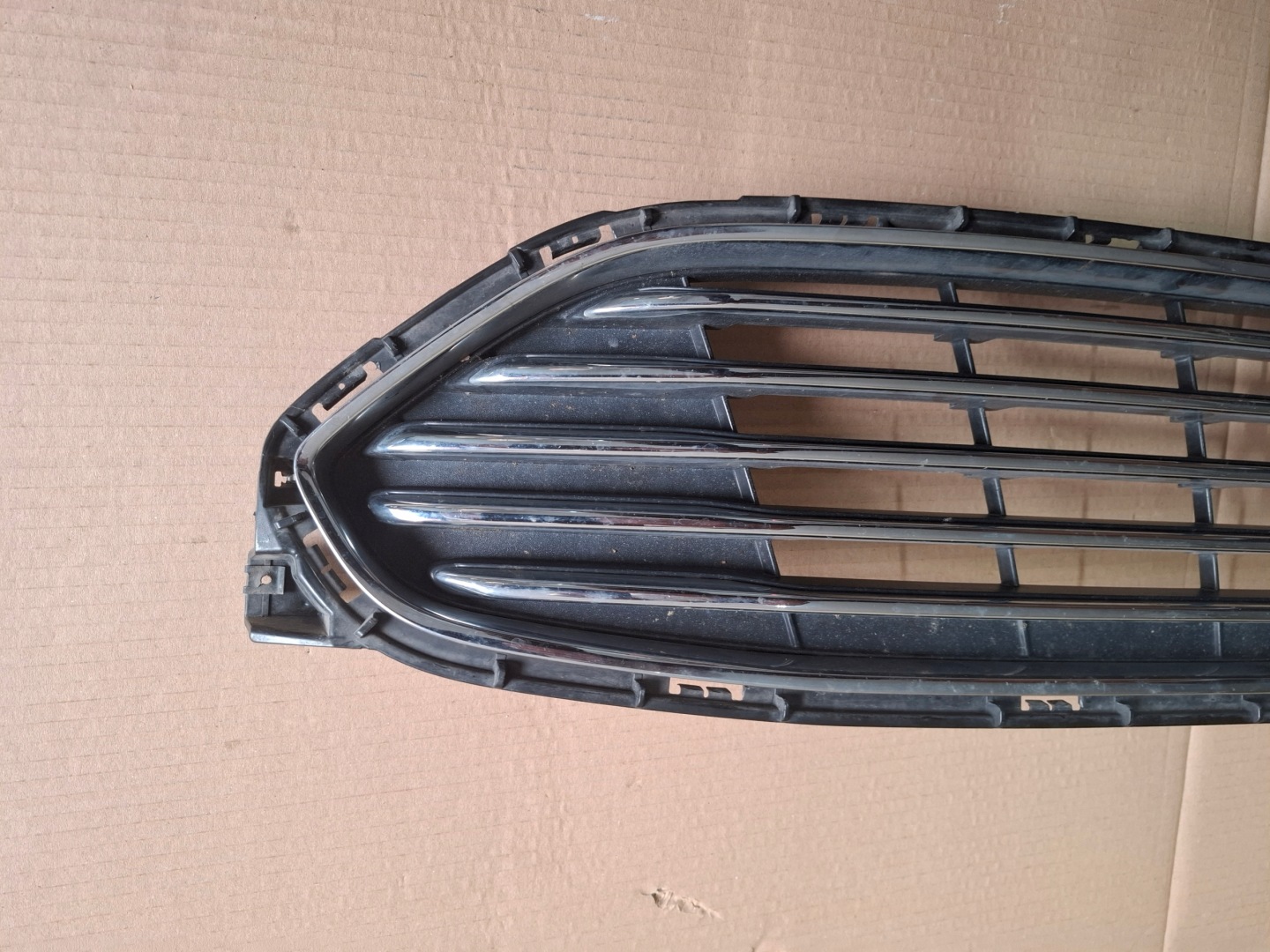 Ford S-MAX II Mk2 Kühlergrill FRONTGRILL Kühlergitter EM2B8200AB - Thumbnail 5