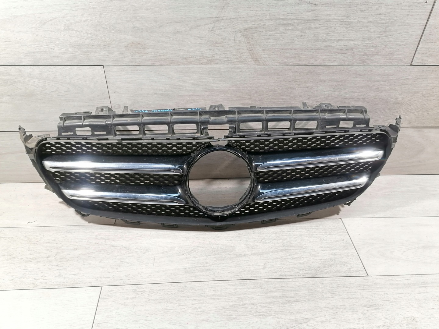 Mercedes-Benz E-Klasse W213 Kühlergrill FRONTGRILL Kühlergitter A2138856700 - Thumbnail 1