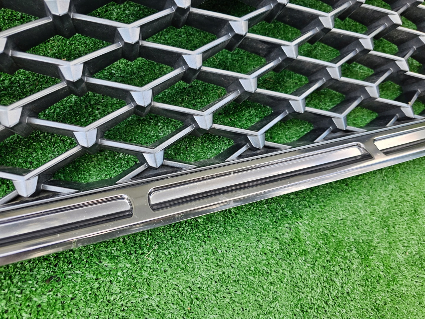 Hyundai Tucson NX4E Kühlergrill FRONTGRILL Kühlergitter 86351D7700 - Thumbnail 7