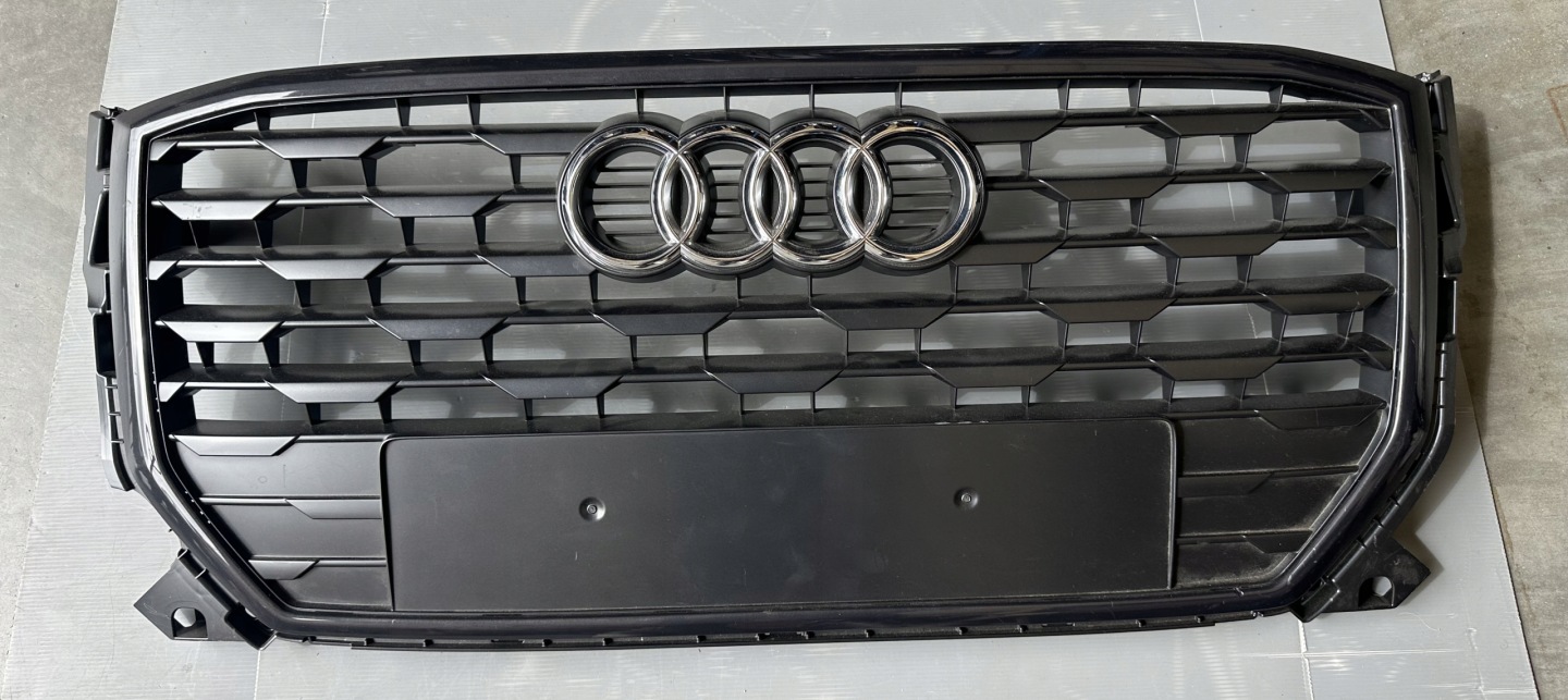 Audi Q2 Kühlergrill FRONTGRILL Kühlergitter 81A853651H - Thumbnail 1