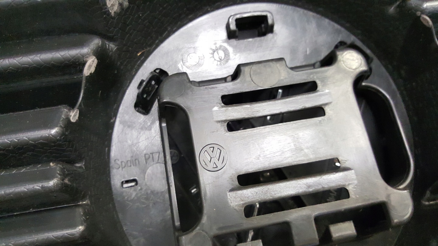 VW T-Roc A1 Kühlergrill FRONTGRILL Kühlergitter 2GA853343 - Thumbnail 8