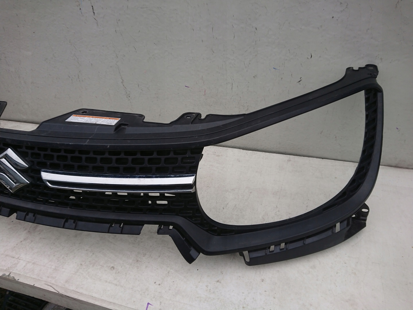 Suzuki Ignis I FH Kühlergrill FRONTGRILL Kühlergitter 7211262R0KOLU - Thumbnail 4