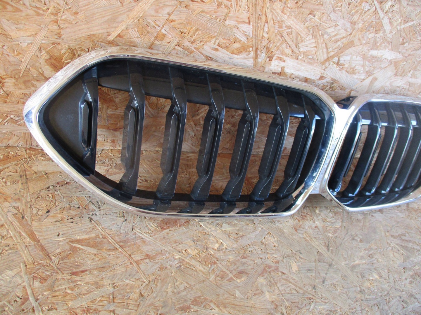 BMW 1 F40 Kühlergrill FRONTGRILL Kühlergitter 5A39372 - Thumbnail 2