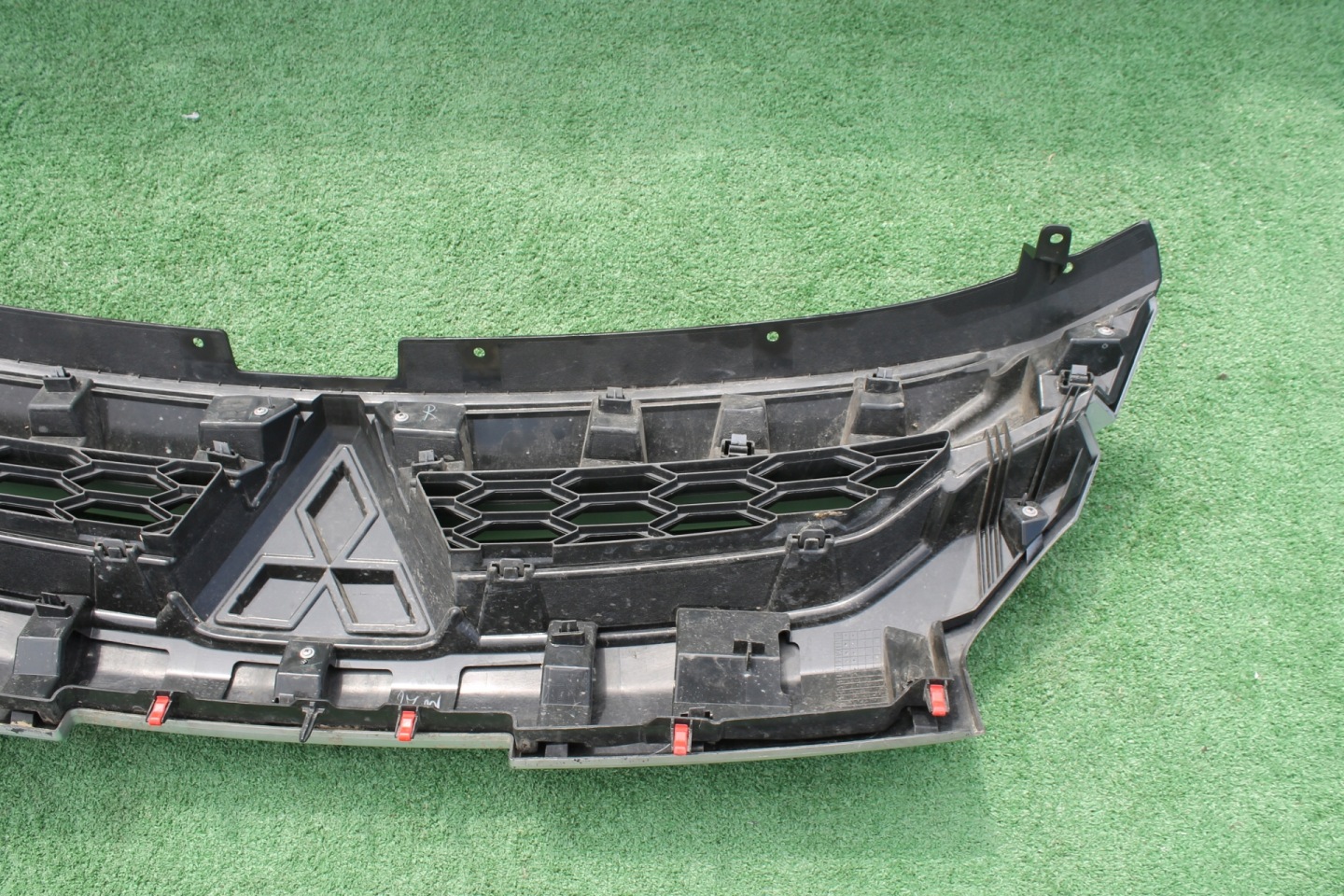 Mitsubishi L200 K60T Kühlergrill FRONTGRILL Kühlergitter 7450B291 - Thumbnail 6