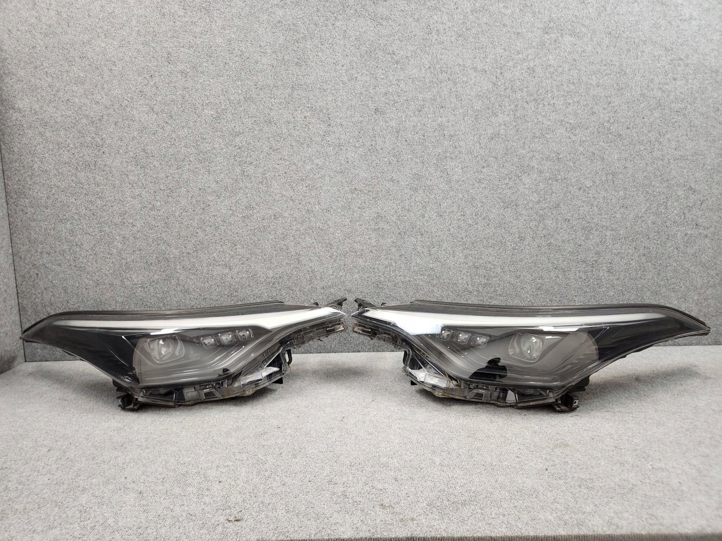 Frontscheinwerfer Toyota C-HR X20 81110Y2P800 LED Links Scheinwerfer Headlight - Thumbnail 1