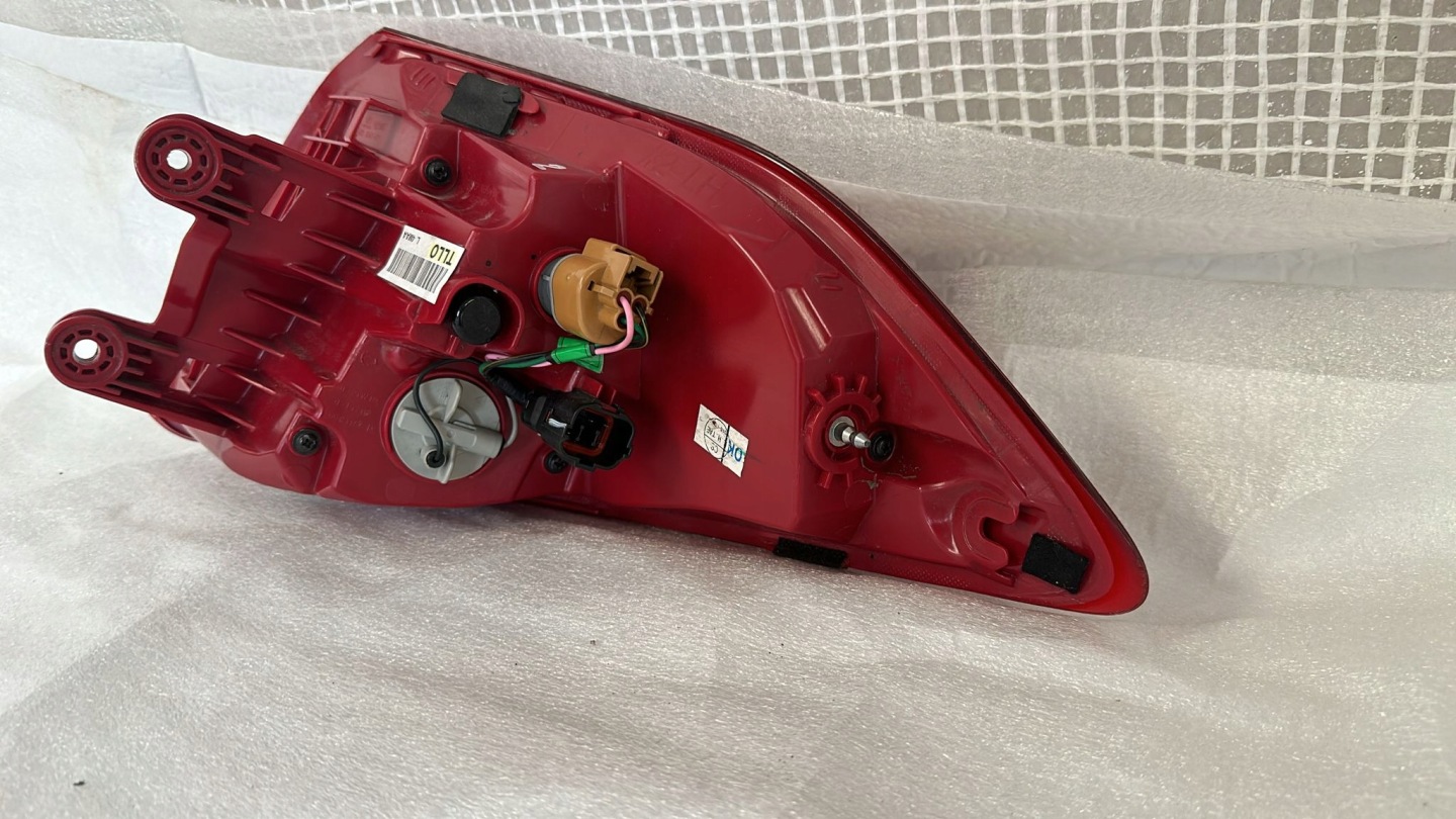 Hyundai Tucson NX4E Rückleuchte Rearlamp - Thumbnail 4