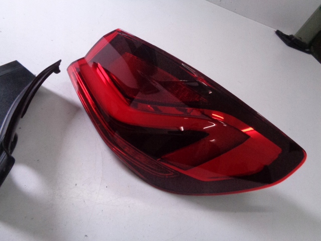 BMW 1 F40 Rückleuchte 5A55FB8 Rearlamp - Thumbnail 2