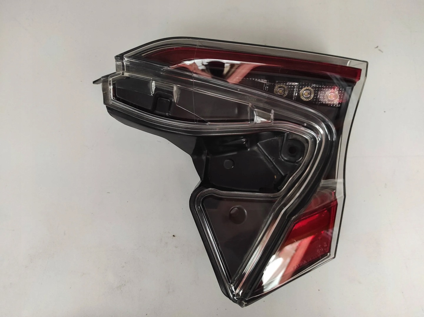Toyota C-HR X20 Rückleuchte 81580F40210 Rearlamp - Thumbnail 1