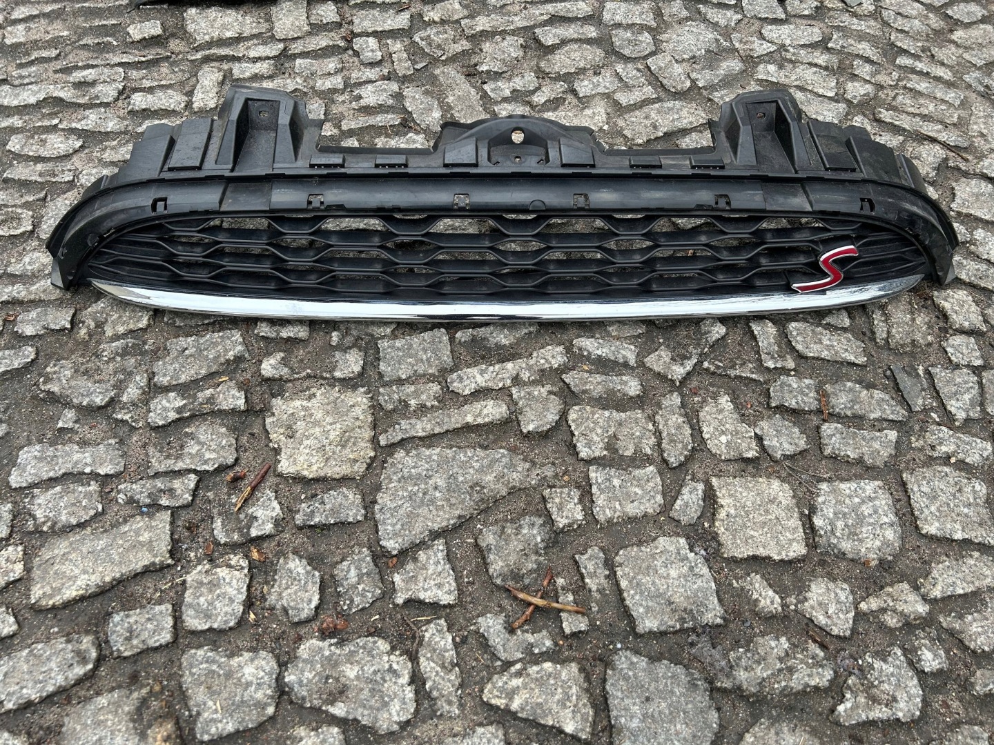 Mini MINI R56 Kühlergrill FRONTGRILL Kühlergitter 7335528 - Thumbnail 1