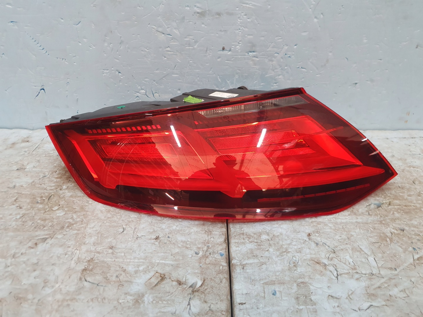 Audi TT 8S Rückleuchte 8S0945095E Rearlamp - Thumbnail 1