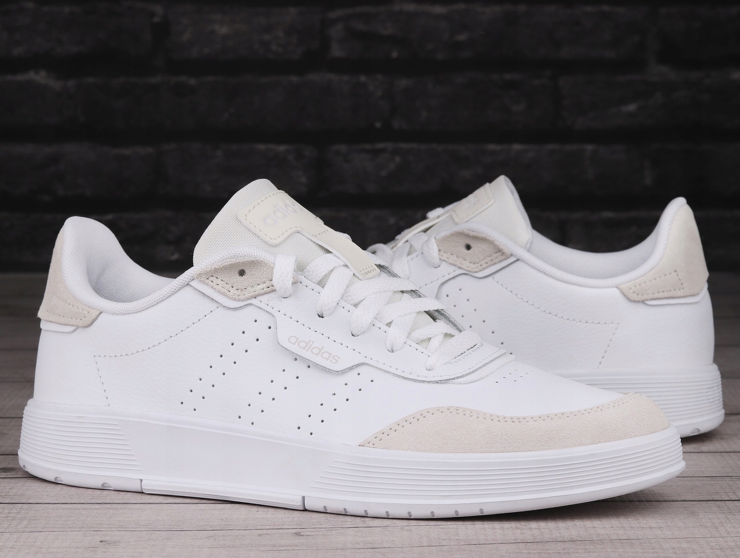 Buty męskie, sportowe Adidas COURTPHASE FY5933 14051303093