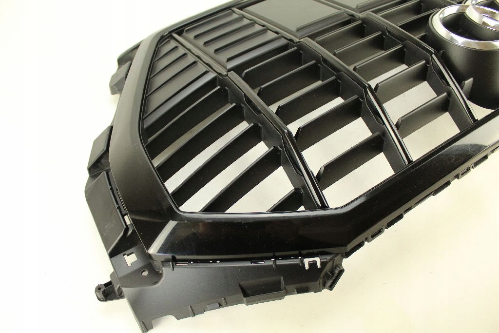 Audi Q3 Kühlergrill FRONTGRILL Kühlergitter 83A853651 - Thumbnail 6