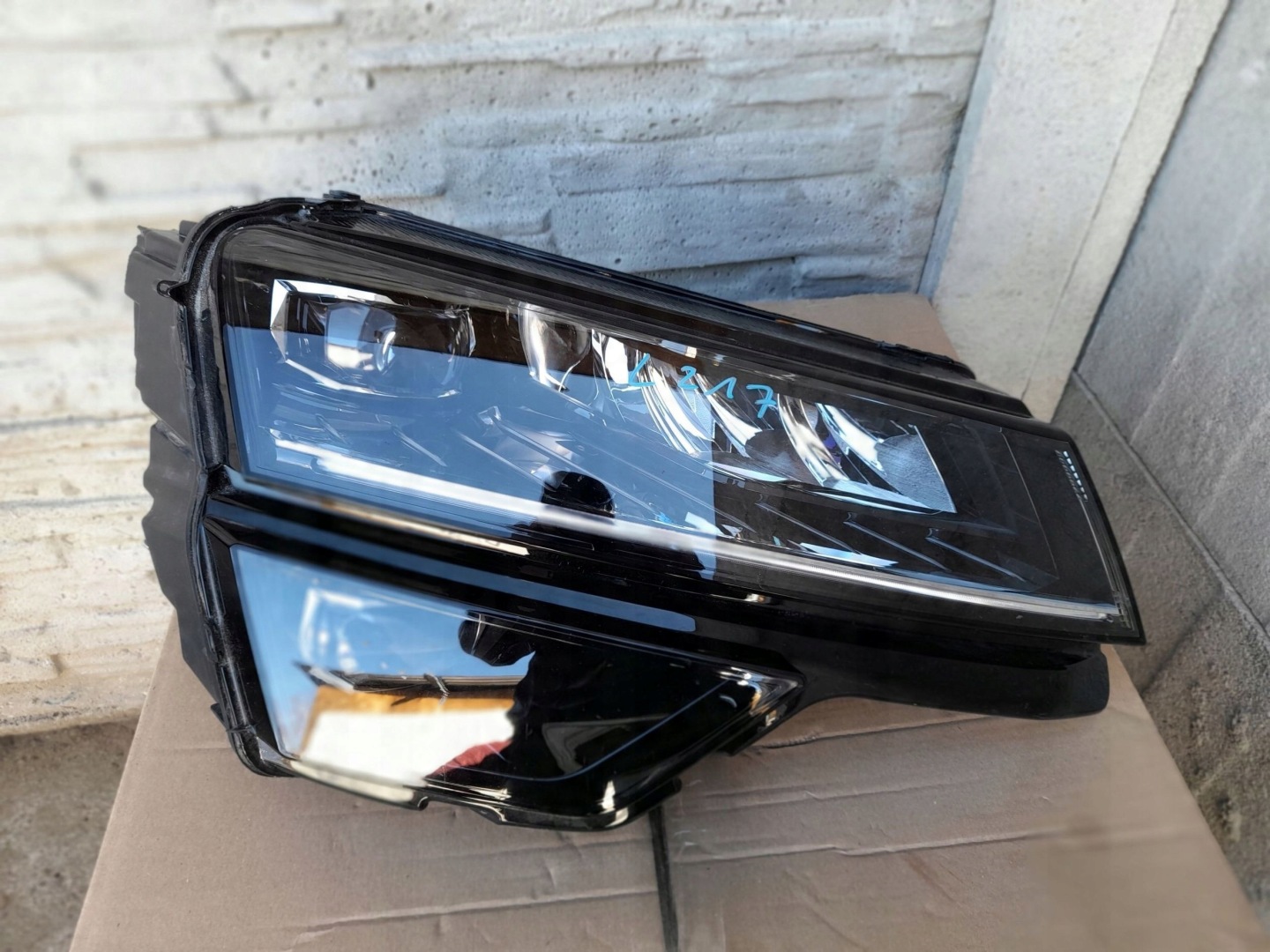 Frontscheinwerfer Skoda Karoq 57B 57B941016D LED Links Scheinwerfer Headlight - Thumbnail 1